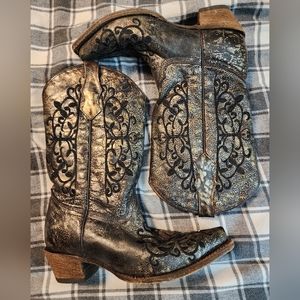 Corral Teen Sz 4.5